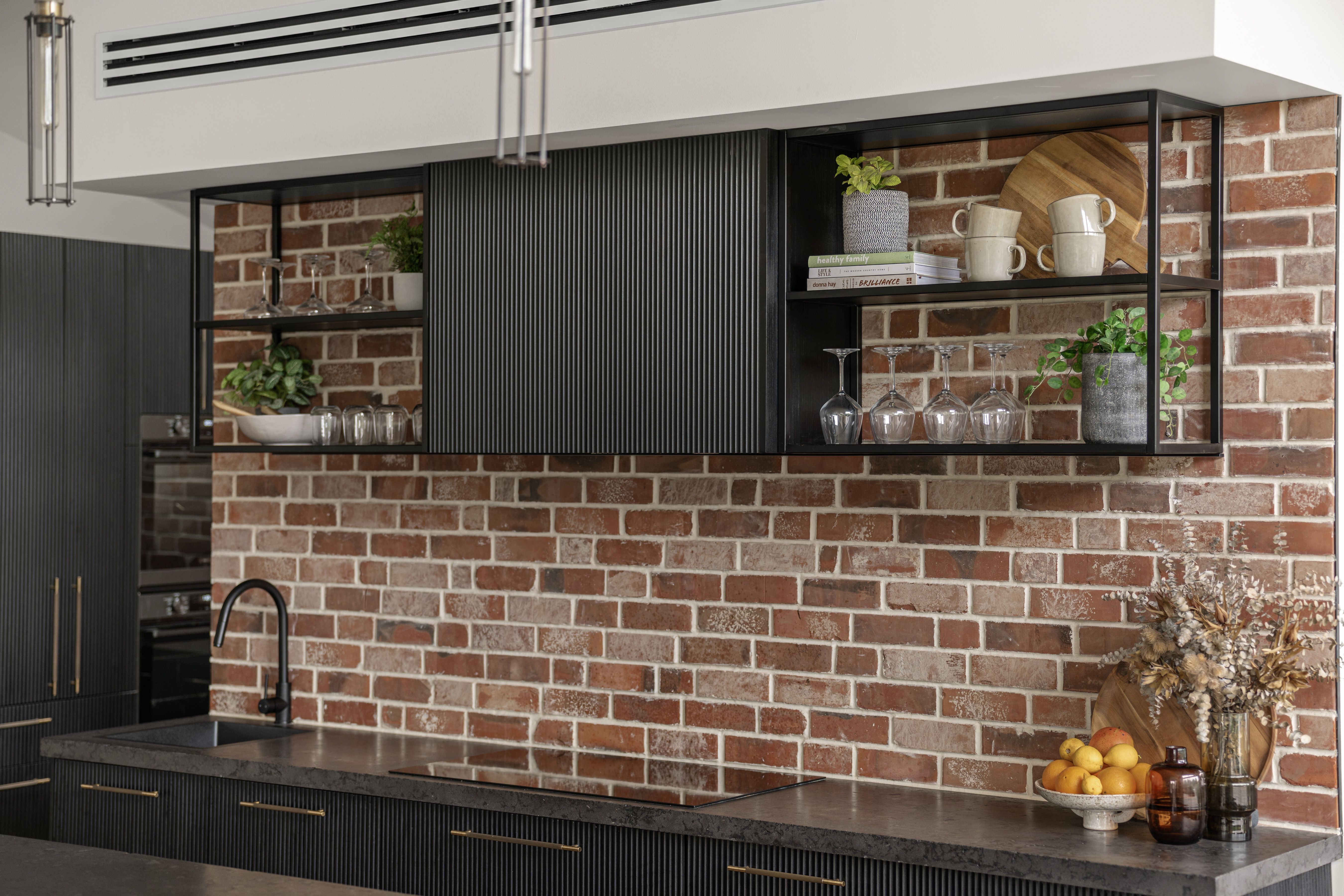 BRICK SPLASHBACK